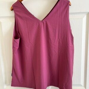 Eddie Bauer Departure V-Neck Tank Top